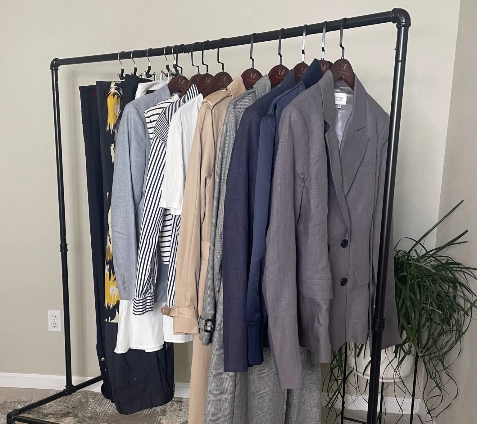 Spring/Summer ’25 Slow Shopping Mindset