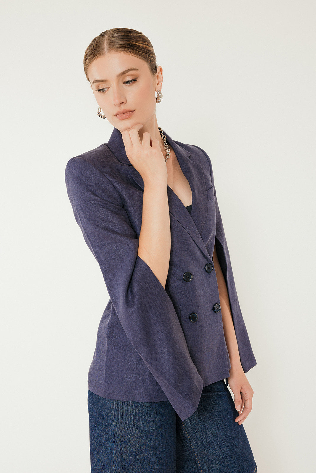 Linen Split Sleeve Blazer in Ink image 3