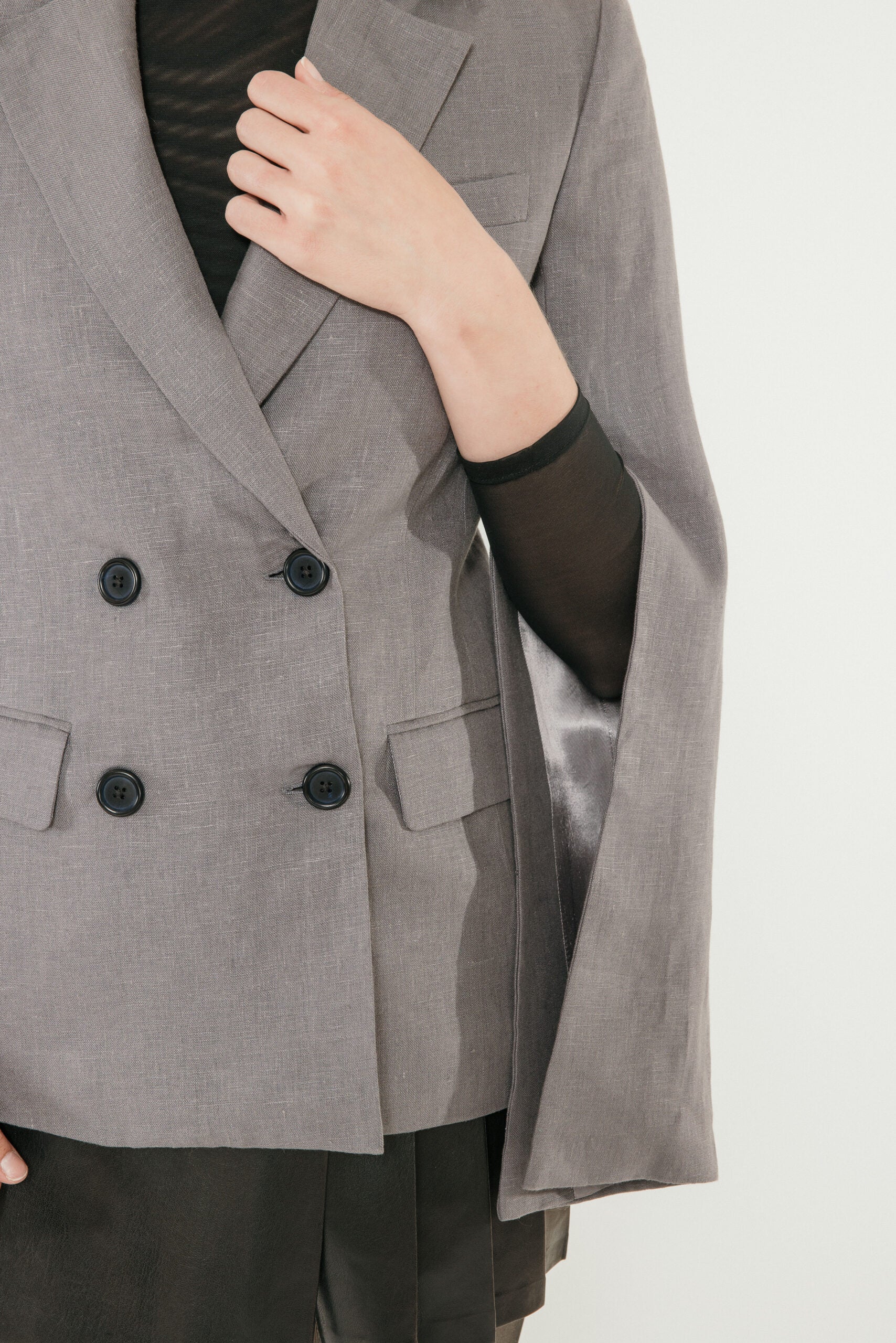 Linen Split Sleeve Blazer in Slate image 4